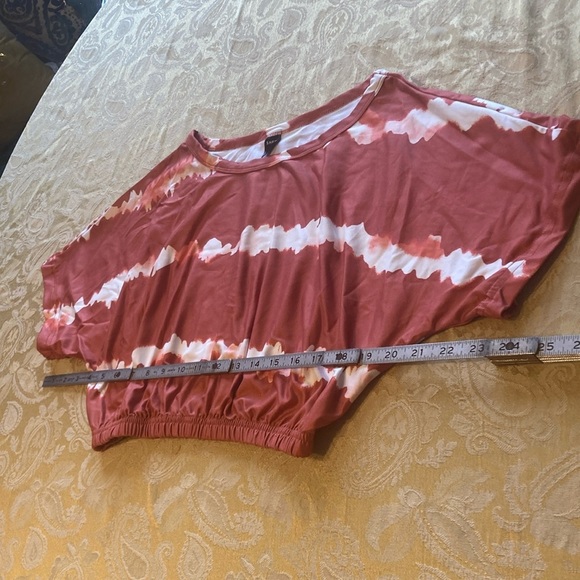 SHEIN Slayr Tie Dye Crop Tee & Pencil Skirt size XS new without tag - Picture 9 of 17